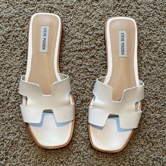 Steve Madden Shoes - Steve Madden Hawthorne Slide Sandals